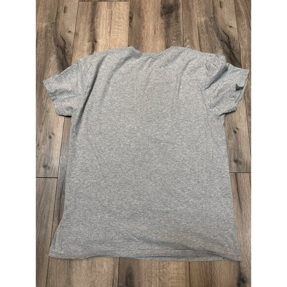 Disney Mickey Mouse Graphic T-Shirt Gray Short Sleeve Crewneck M 38/40 Cotton Bl - Picture 5 of 5